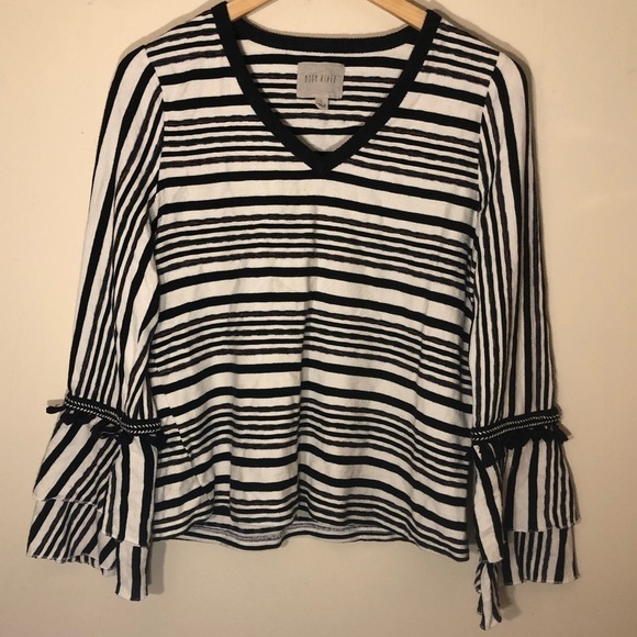 3/$25 🙌🏼 Moon River Striped Cotton Tassel Bell Sleeve Long Sleeve Large - Picture 3 of 8